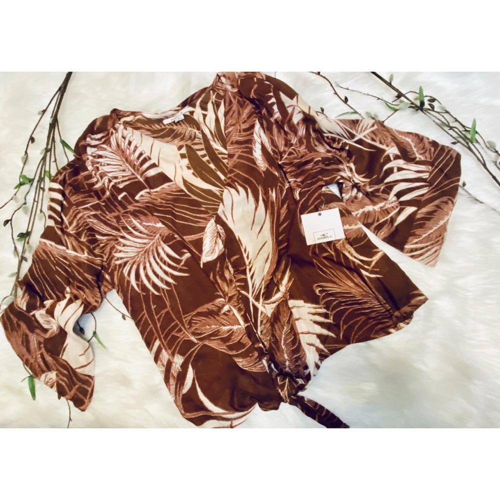 O’Neill Tropical tie blouse